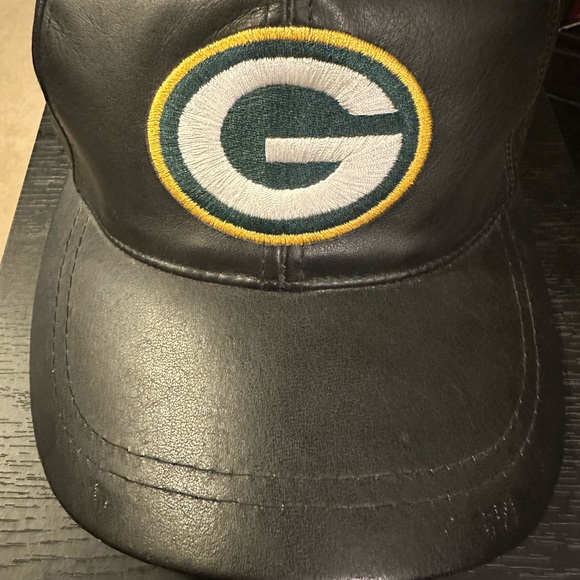 Vintage Leather Green Bay Packers Hat - Picture 9 of 9